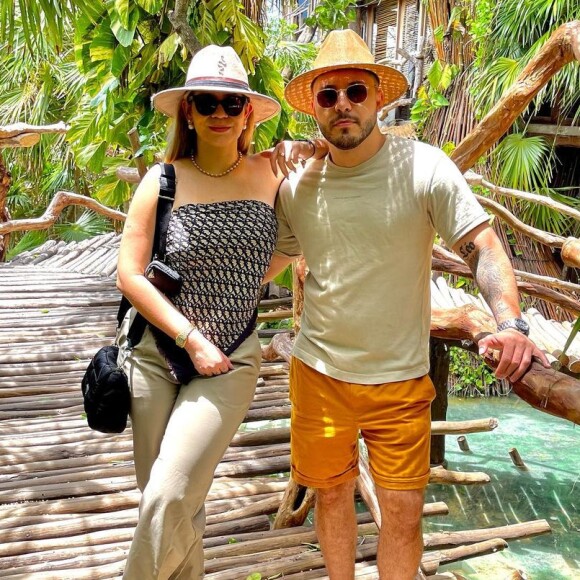 Marília Mendonça e Murilo Huff estão hospedados em um resort de luxo