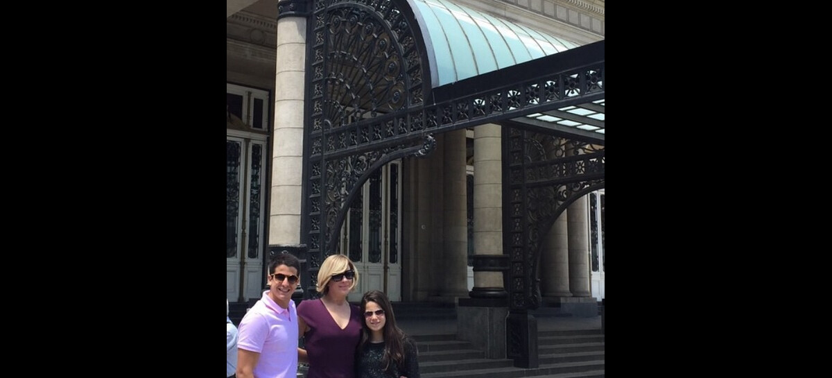 Foto Claudia Raia conseguiu uma folga nas gravações de 'Alto Astral' e