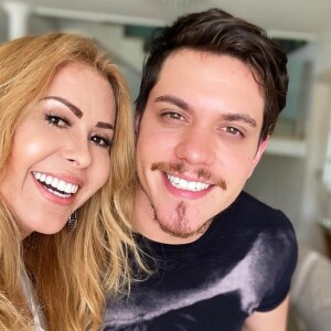 Joelma teve Yago, de 25 anos com o advogado Robson Leão, Natália Sarraffi, da união com Roberto Sarraffi, e Yasmin Mendes, do casamento com Ximbinha