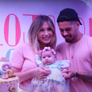 Virgínia Fonseca e Zé Felipe comemoraram três meses da filha com tema 'Loja de Donuts'