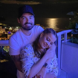 Maiara e Fernando Zor ficaram noivos em fevereiro deste ano