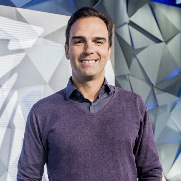 Tadeu Schmidt, atualmente no 'Fantástico', pode conduzir o 'BBB 22'. 'Opção que ninguém nunca tinha pensado, e agora fica difícil pensar em uma pessoa melhor que ele', aprovou fã