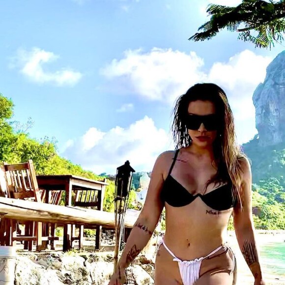 A viagem a Noronha de Cleo e Leandro contou com fotos com cenários paradisíacos