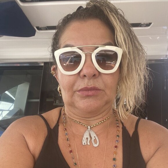 Após declarar torcida para Mileide Mihaile em 'A Fazenda 13', fãs questionaram Dona Bil, mãe de Wesley Safadão