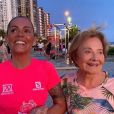 Glória Menezes tem feito caminhadas com a nora Mocita Fagundes no Rio de Janeiro