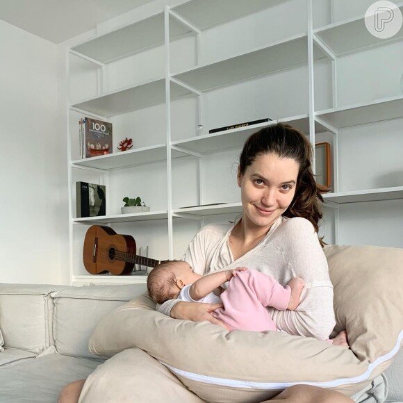 Nathalia Dill é mãe de Eva, de 9 meses