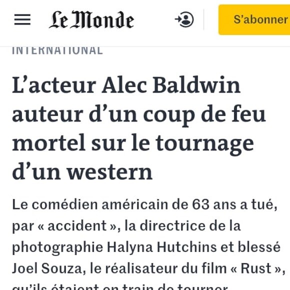 Jornal francês 'Le Monde' ratifica uso de aspas ao mencionar 'acidente' de Alec Baldwin em filmagens