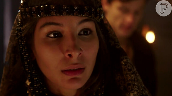 'Gênesis': Tamar (Juliana Xavier) implora ajuda de Judá (Thiago Rodrigues) após ficar viúva pela 2ª vez