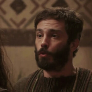 Na novela 'Gênesis', Tamar (Juliana Xavier) é humilhada e agredida por Judá (Thiago Rodrigues) após o pastor descobrir que ela está grávida