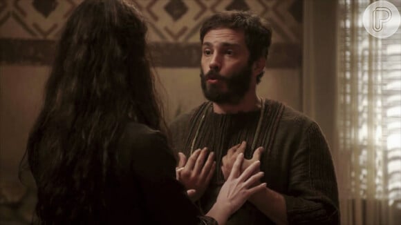 Na novela 'Gênesis', Tamar (Juliana Xavier) é humilhada e agredida por Judá (Thiago Rodrigues) após o pastor descobrir que ela está grávida