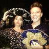 Na segunda-feira (8), a artista posou ao lado de seu namorado vestido de mexicano no Instagram. 'Ariba, ariba! Rs Yo y mi muchacho'