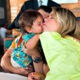 Marília Mendonça deixou um filho, Léo, de 1 ano e 11 meses, após trágica morte por queda de avião