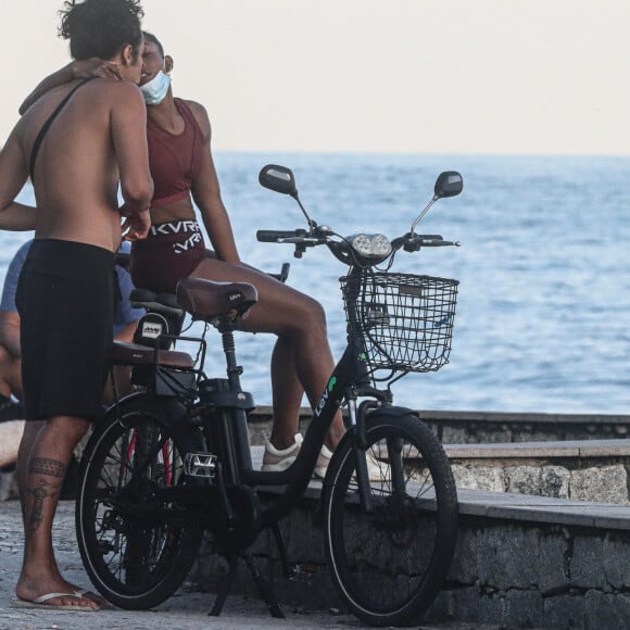 Erika Januza e Juan Nakamura