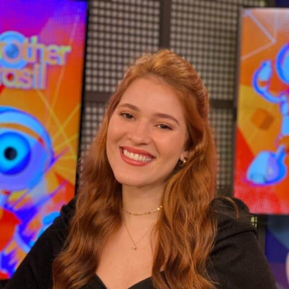 Ana Clara Lima pode substituir Tadeu Schmidt no 'BBB 22' em caso de imprevistos