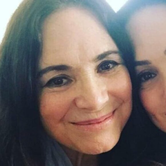 Mãe de Gabriela, Regina Duarte se derreteu pela filha