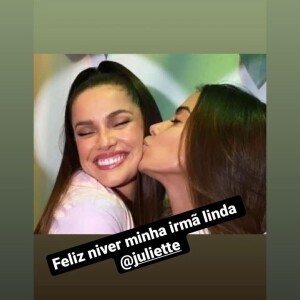 Anitta, que defendeu Juliette do boato de que a ex-BBB teria sido pivô do fim do relacionamento de seu sócio, chamou a amiga de 'irmã' ao celebrar aniversário