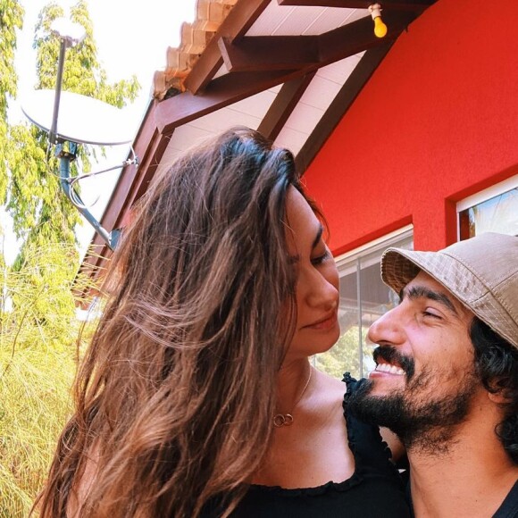 Thaila Ayala e Renato Góes estão juntos desde 2017