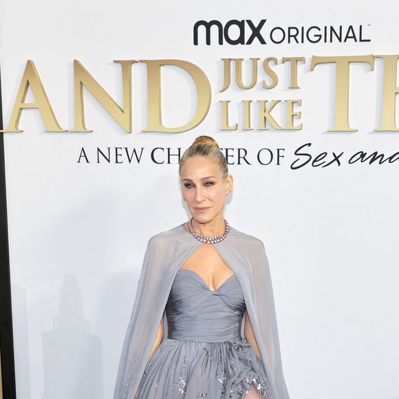 O vestido usado por Sarah Jessica Parker é inspirado na personagem Carrie