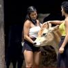 'A Fazenda 13': Marina Ferrari e Aline Mineiro se despediram da vaca. 'Os animaizinhos já vão embora hoje'