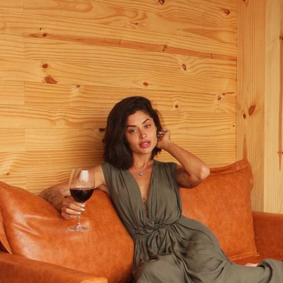 Aline Campos não abre mão de roupas confortáveis e estilosas em seu closet