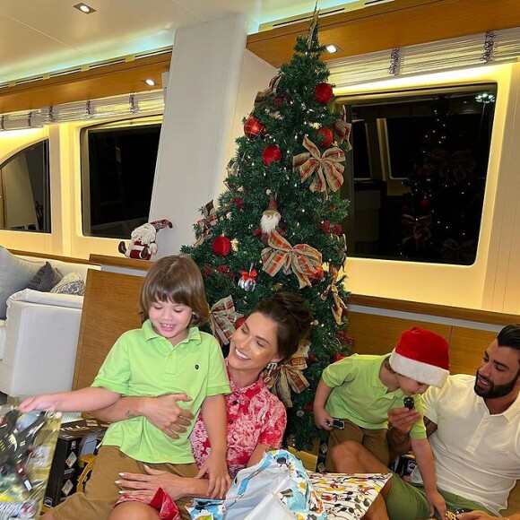 Andressa Suita e Gusttavo Lima vêm dando sinais de que reataram o casamento ao longo do ano e, ao decidirem passar o Natal juntos animaram os fãs