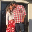 Leo Chaves evita expor a relação com Carolina Figueira no Instagram