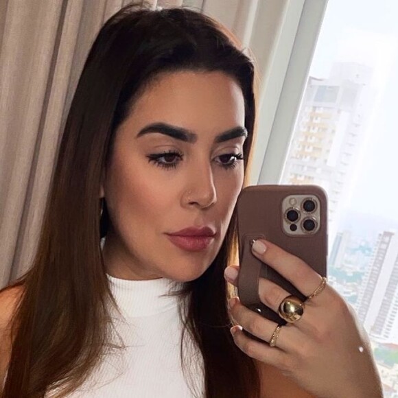 Antes do 'BBB 22', Naiara Azevedo recebeu diversos artistas do meio sertanejo, com direito a palinha do cantor Humberto, dupla de Ronaldo
