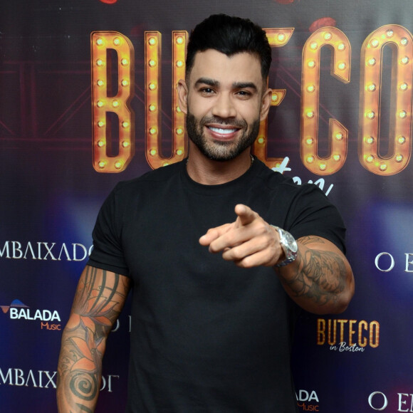 Gusttavo Lima adiantou que já projetou a volta aos palcos