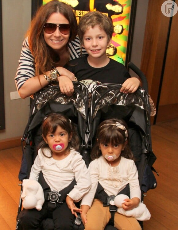 Giovanna Antonelli é mãe de Pietro, de 7 anos, e das gêmeas Sofia e Antônia, de 2 anos