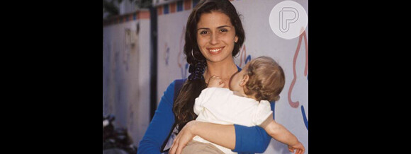 Giovanna Antonelli ganhou destaque no papel de Capitu, em 'Laços de família', em 2001