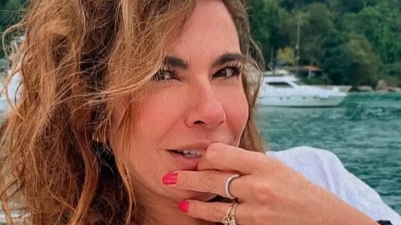 Luciana Gimenez dá detalhes de independência financeira: 'Nunca ganhei dinheiro de homem'