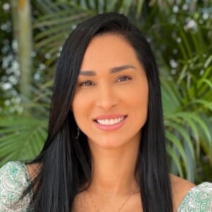 'BBB 22' teve a jogadora de vôlei Jaqueline Carvalho como cotada por um tempo, mas ela usou a web para negar que iria para o reality, na semana da enxurrada de 'desistências'