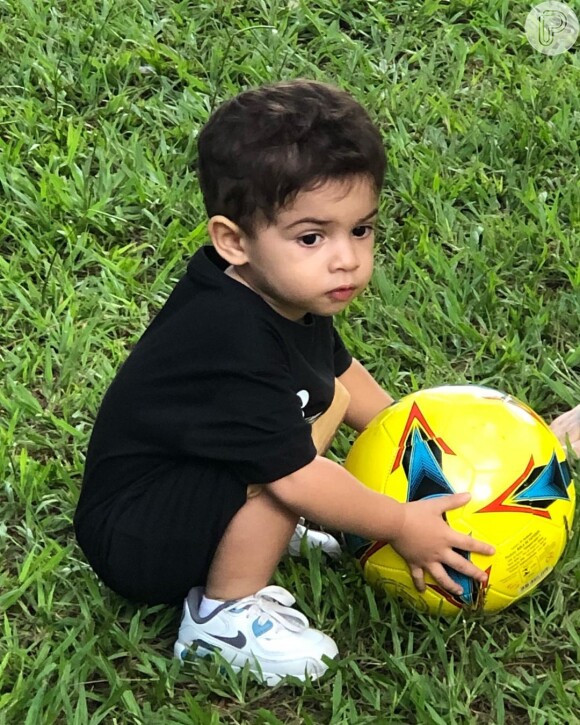 Leo, filho de Marília Mendonça e Murilo Huff, completou 2 anos no mês passado