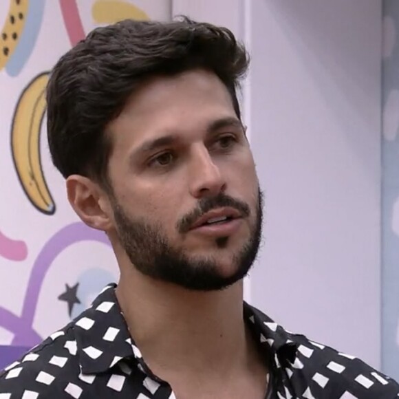 'BBB 22': Rodrigo pareceu entender o arumento de Jade Picon e se calou