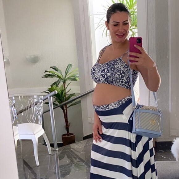 Andressa Urach está grávida de 33 semanas