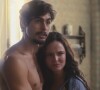 Elisa (Larissa Manoela) leva bofetada do pai, Matias (Antonio Calloni), ao ser pega após sexo com Davi (Rafael Vitti) na novela 'Além da Ilusão'