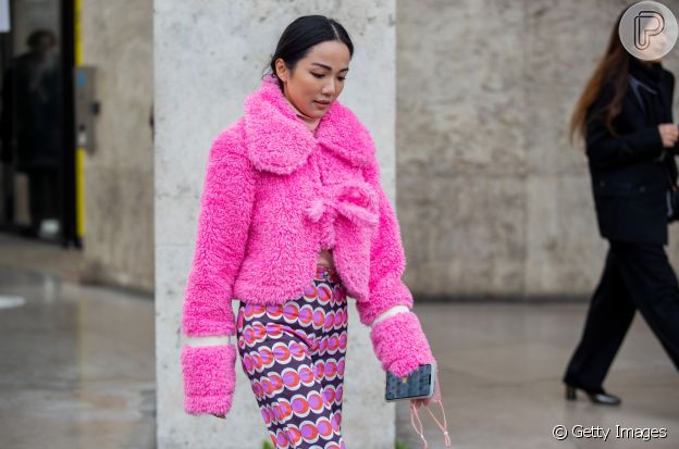 Pelúcia está entre as tendências para temporada de Outono-Inverno e divide os apaixonados por moda