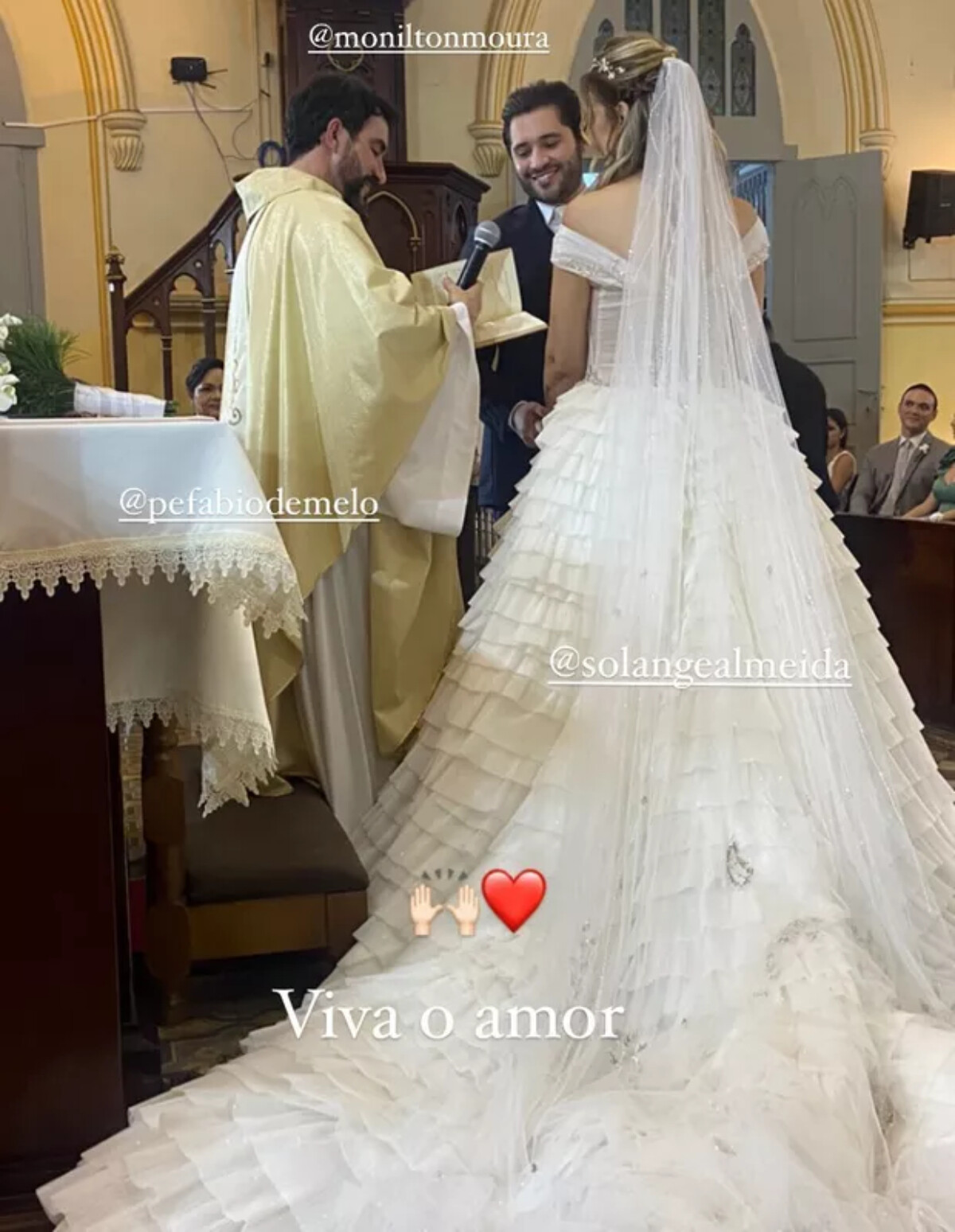 Foto: Padre Fábio de Melo realizou casamento de Solange Almeida com ...