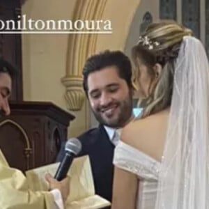 Padre Fábio de Melo realizou casamento de Solange Almeida com empresário Monilton Moura