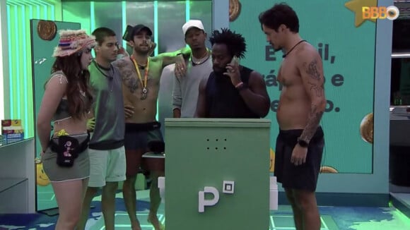 'BBB 22': VIP com Arthur Aguiar e Jade Picon tem climão após Paredão. 'Ninguém morreu não'