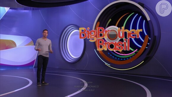 Tadeu Schmidt, se aceitar comandar o 'The Voice Brasil', tiraria férias de maio a setembro