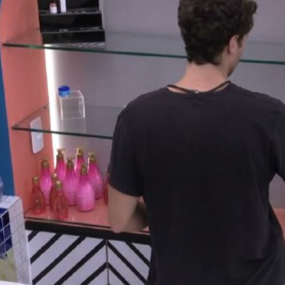 BBB 22: Lucas foi três vezes ao local para pegar os produtos de beleza