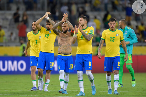 Jogo do Brasil será exibido a partir de 20h20, de acordo com a programação da Globo