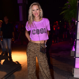 Lollapalooza: Gianne Albertoni apostou em calça animal print