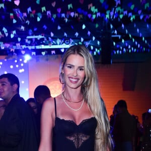 Yasmin Brunet ainda avaliou a fama de vidente depois de antecipar que o mundo entraria em guerra pouco antes do conflito entre Rússia e Ucrânia