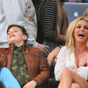 Britney Spears já é mãe de 2 filhos, Sean e Jayden