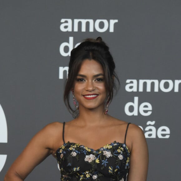 Lucy Alves deu vida a Lurdes (primeira fase) na novela 'Amor de Mãe'