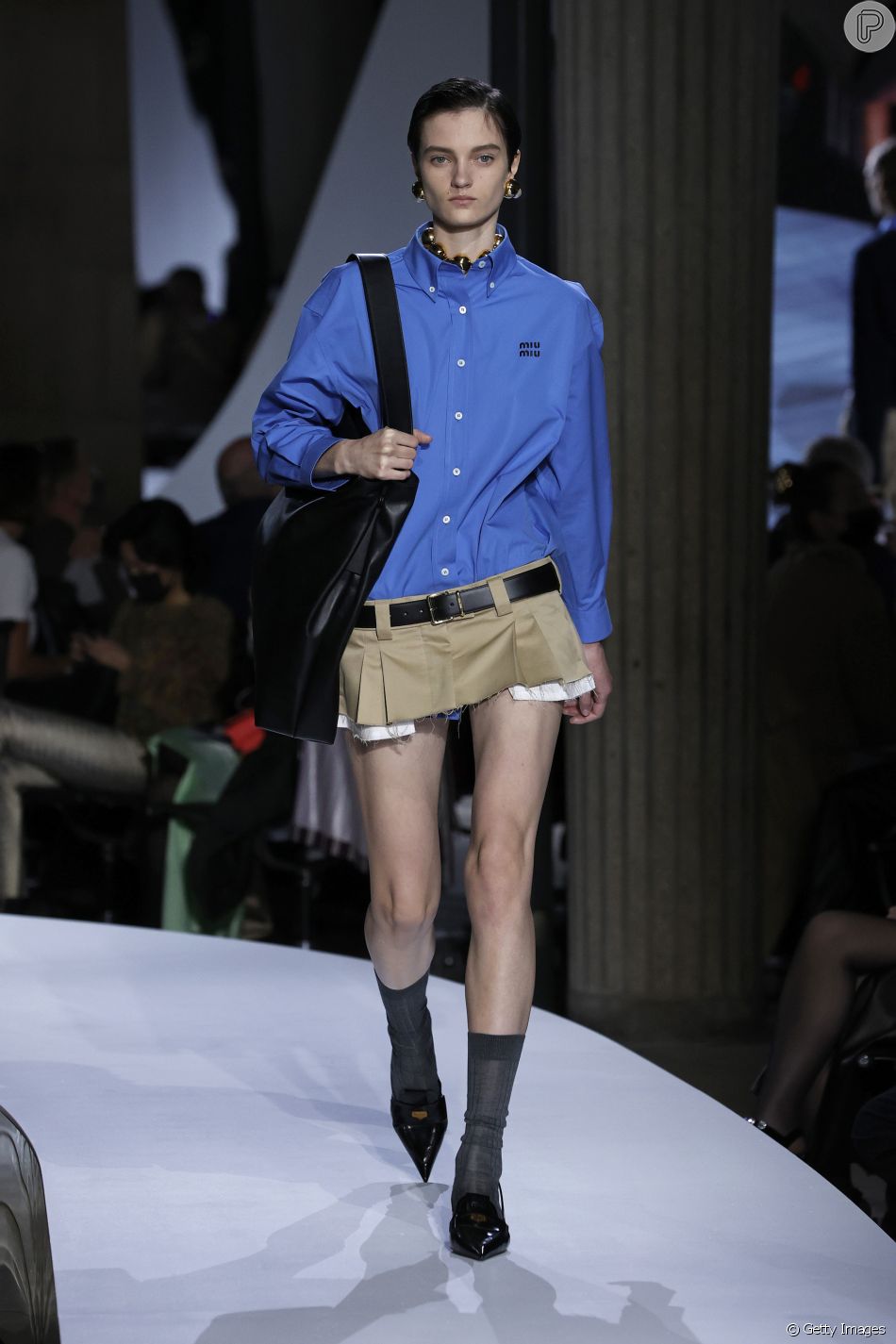 Saia polêmica da Miu Miu foi exibida na Paris Fashion Week Primavera/Verão 2022