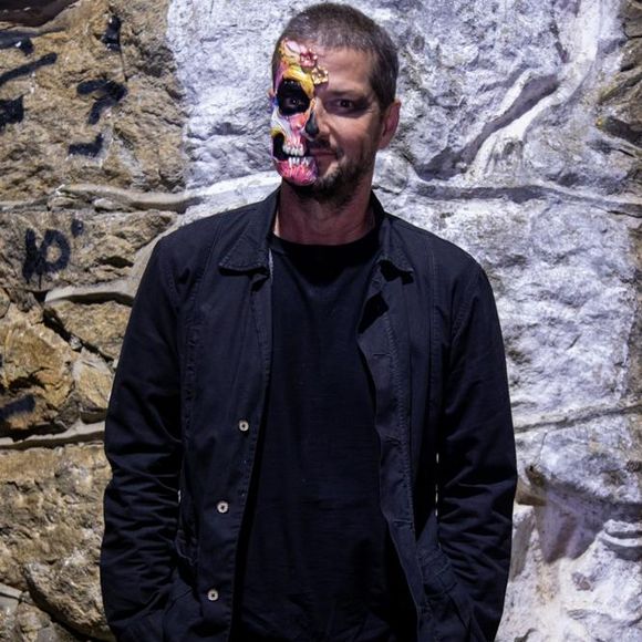 Marcelo Serrado compareceu ao Baile da Arara, no Rio de Janeiro