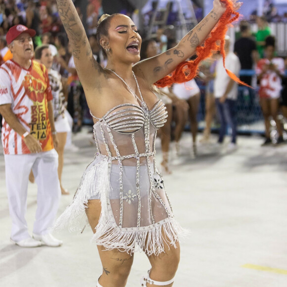 Rafaella Santos se defende: 'Não sou uma Globeleza, não sou muito do samba, mas vou dar o meu melhor e garanto que vai ser ótimo'